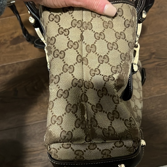 Womens authentic Gucci. Braided handle. Horsebit detail - Picture 11 of 12